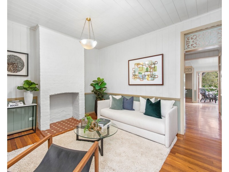 147 Kennigo Street, Spring Hill QLD 4000