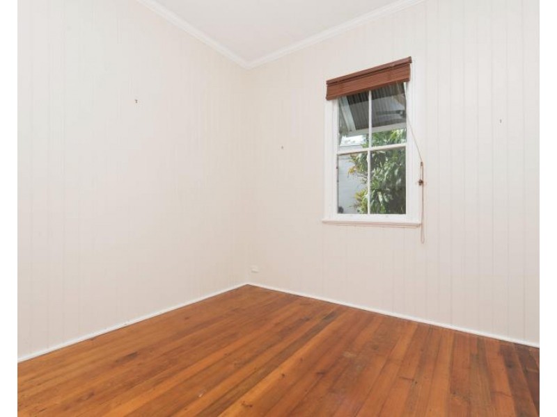 62 Davidson Street, Newmarket QLD 4051