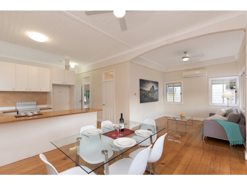 18 Emeline Street, Kelvin Grove QLD 4059