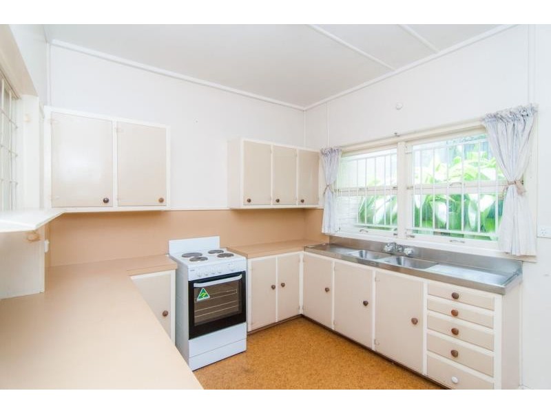 1/203 Wynnum Road, Norman Park QLD 4170
