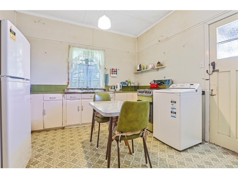 34 Chiswick Road, Bardon QLD 4065