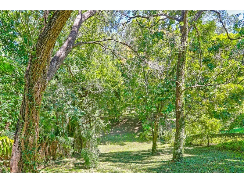 34 Chiswick Road, Bardon QLD 4065