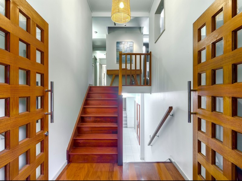 33 Cooinda Street, The Gap QLD 4061