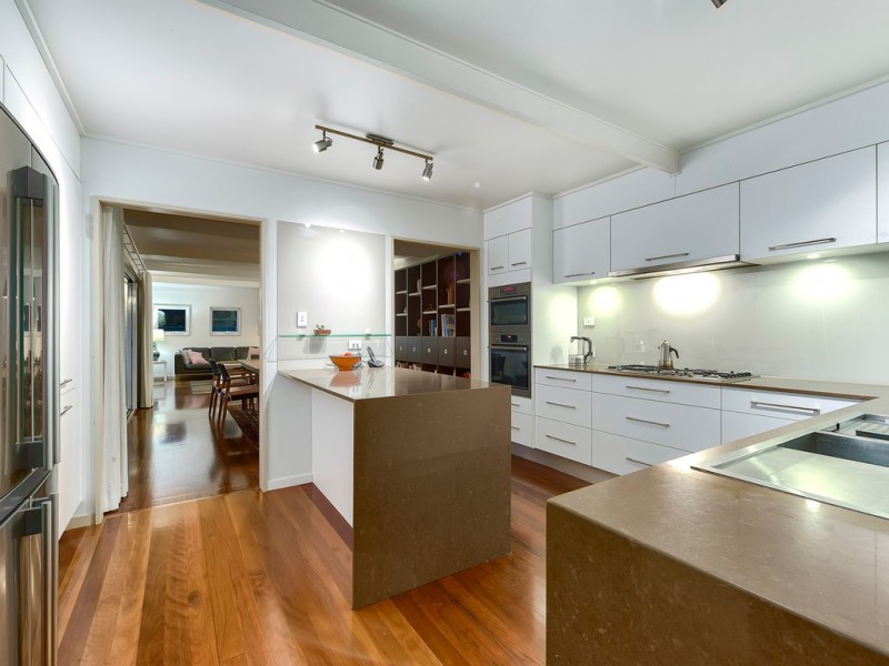 33 Cooinda Street, The Gap QLD 4061