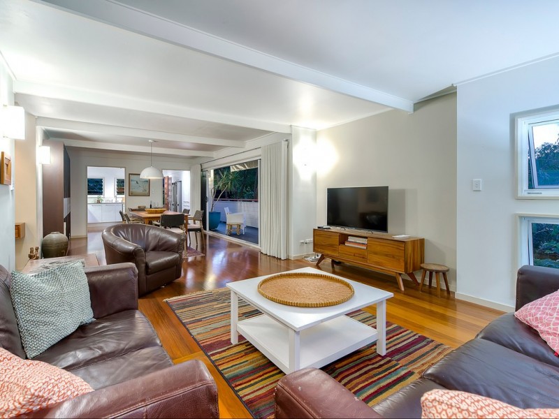 33 Cooinda Street, The Gap QLD 4061