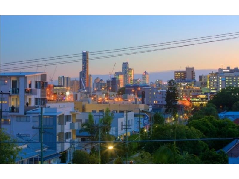 1 Walker Street (downstairs), Windsor QLD 4030