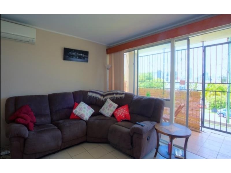 1 Walker Street (downstairs), Windsor QLD 4030