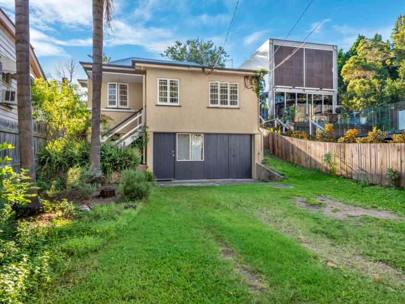 23 Ada Street, Toowong QLD 4066