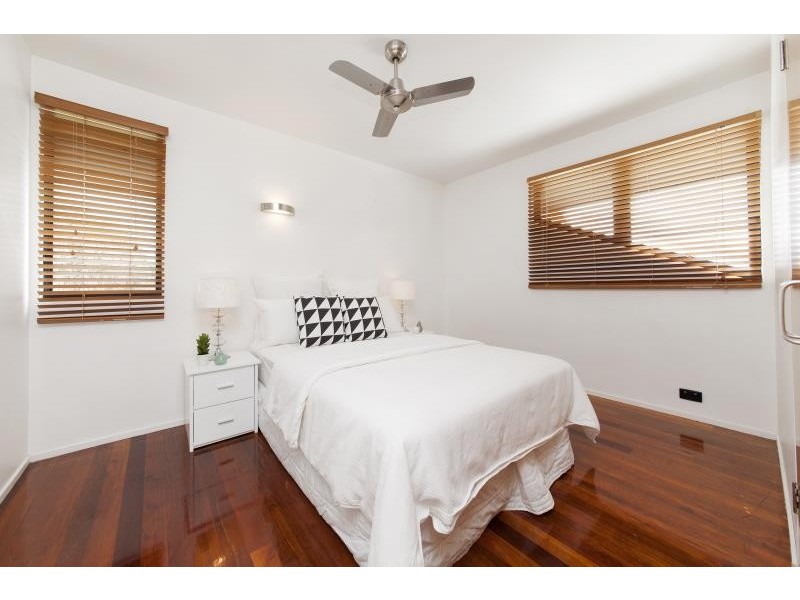 16 Westbury Street, Red Hill QLD 4059