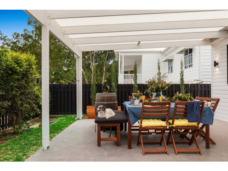 40 Orchard Street, Toowong QLD 4066