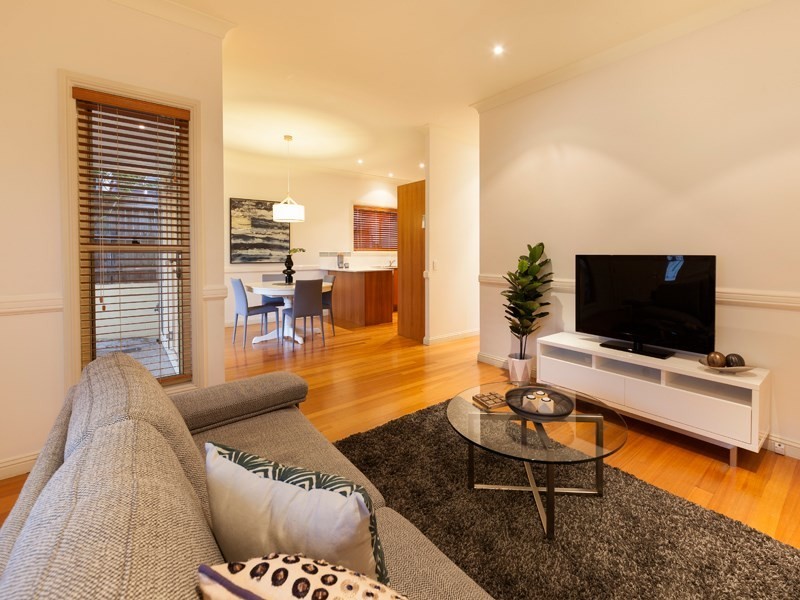 6 Harriet Street, Red Hill QLD 4059