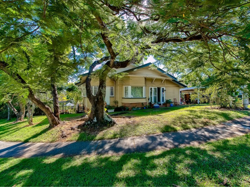 81 Simpsons Road, Bardon QLD 4065