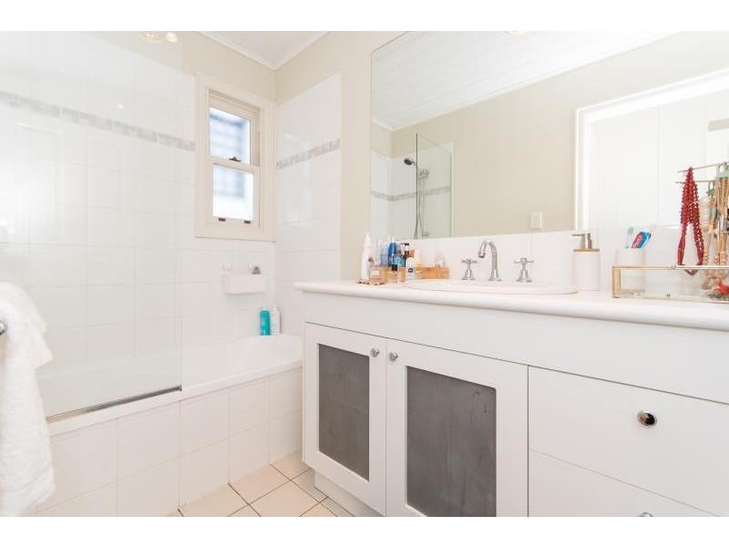 57 Guthrie St, Paddington QLD 4064