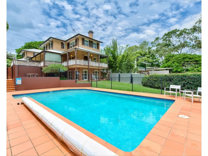 195 Laurel Avenue, Chelmer QLD 4068