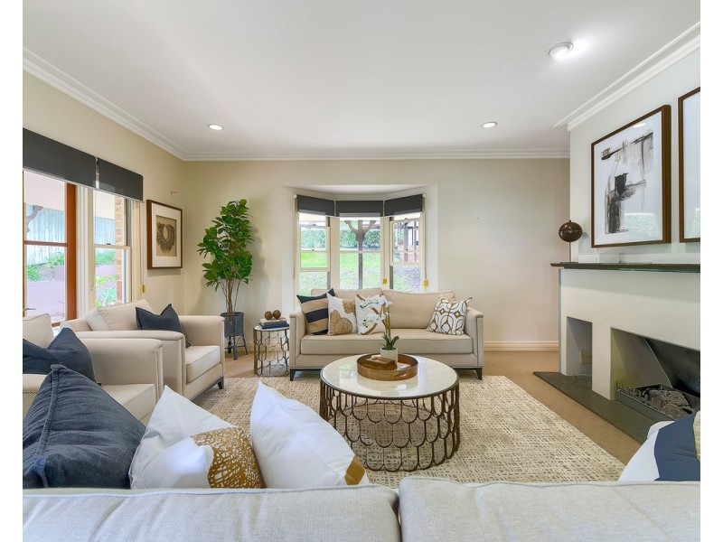 195 Laurel Avenue, Chelmer QLD 4068