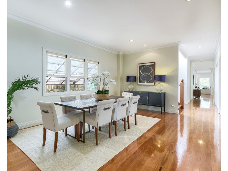 195 Laurel Avenue, Chelmer QLD 4068