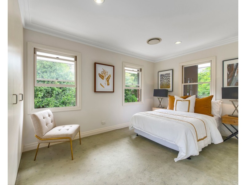 195 Laurel Avenue, Chelmer QLD 4068