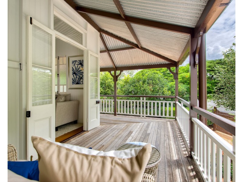 195 Laurel Avenue, Chelmer QLD 4068