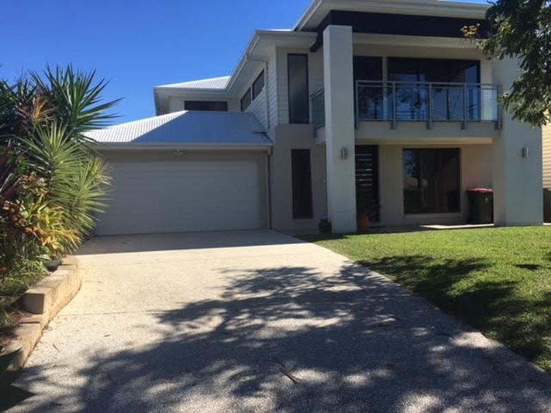 8 Kenwyn Road, Red Hill QLD 4059