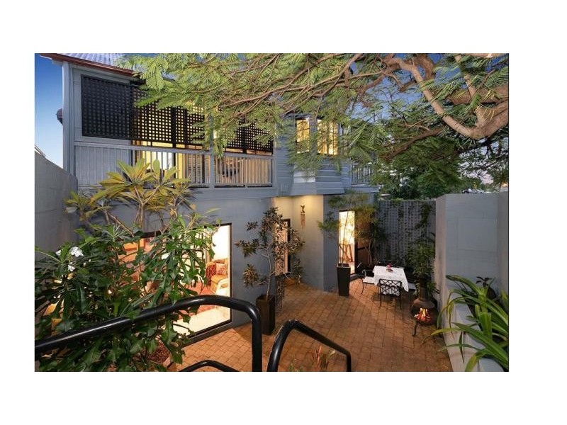 16 Collingwood Street, Paddington QLD 4064