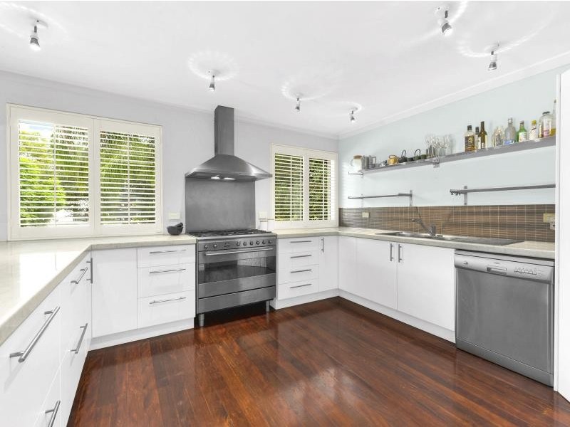 19 Dover Street, Red Hill QLD 4059