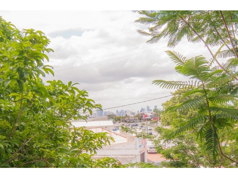 Greenslopes QLD 4120