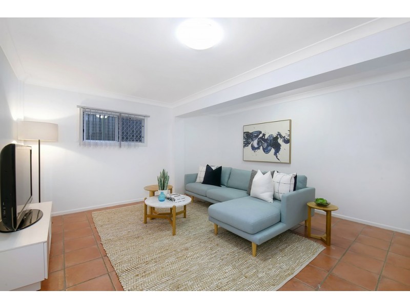 5 Teenan Street, Ferny Hills QLD 4055