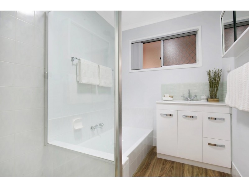 5 Teenan Street, Ferny Hills QLD 4055