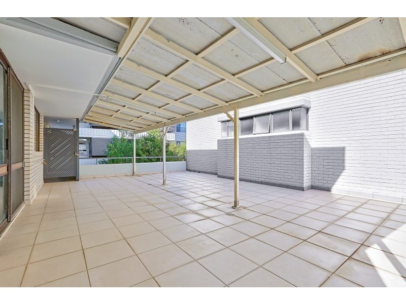 8/11 Shottery Street, Yeronga QLD 4104