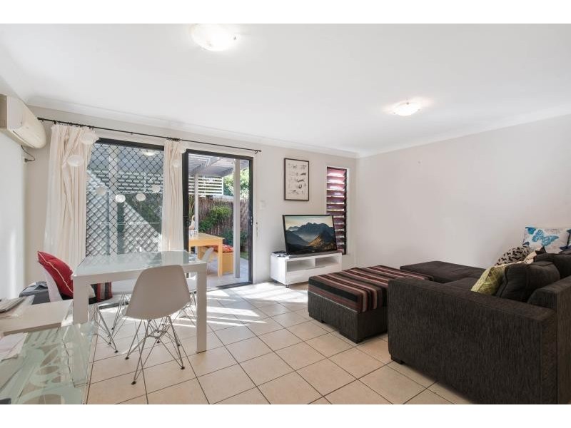 10/24 Arthur Terrace, Red Hill QLD 4059