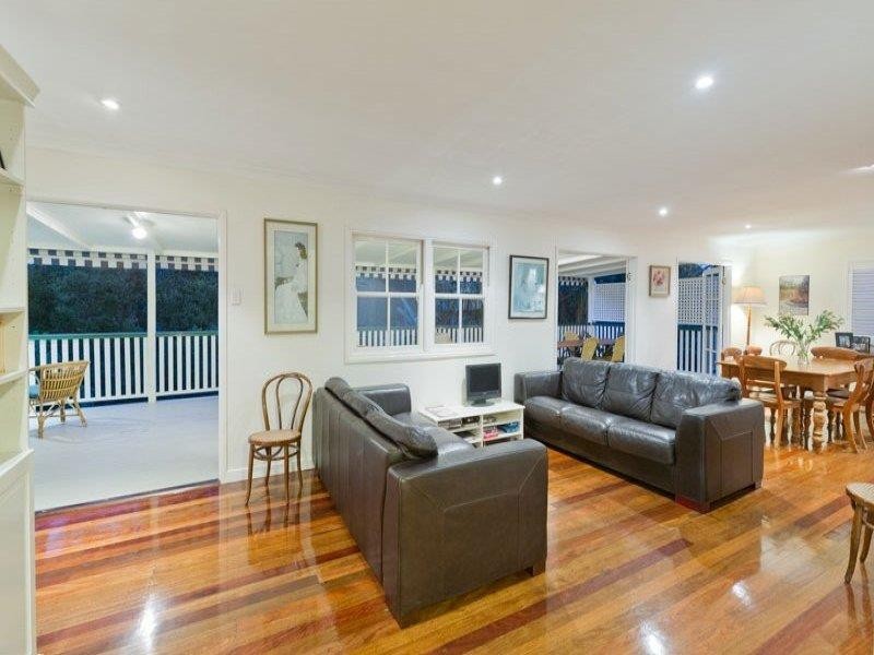 30 Couldrey Street, Bardon QLD 4065