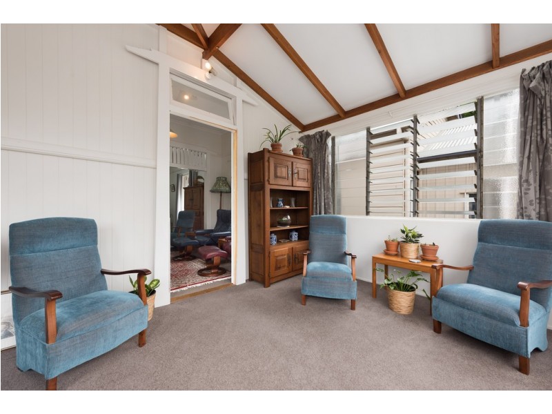 12 Orchard Street, Toowong QLD 4066