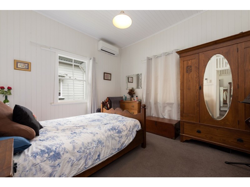 12 Orchard Street, Toowong QLD 4066