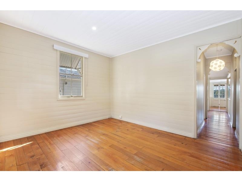 42 Haughton Street, Red Hill QLD 4059