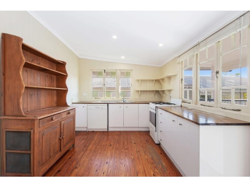 42 Haughton Street, Red Hill QLD 4059