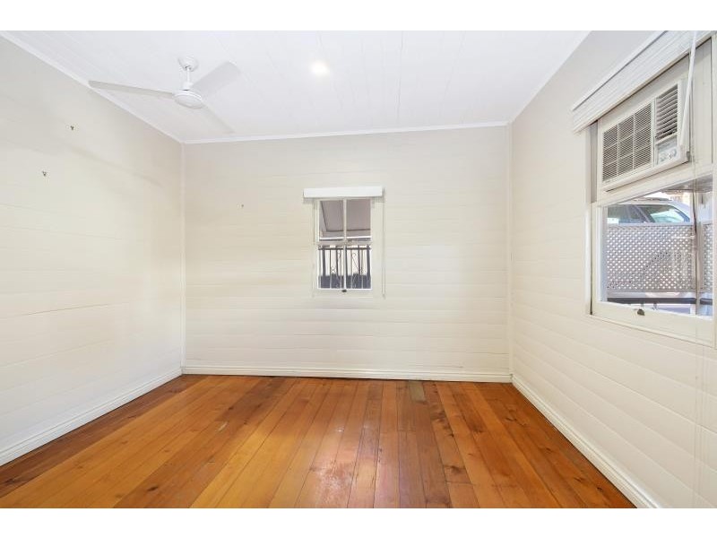 42 Haughton Street, Red Hill QLD 4059