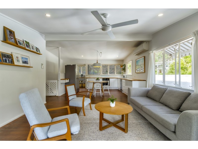 18 Bellata Street, The Gap QLD 4061