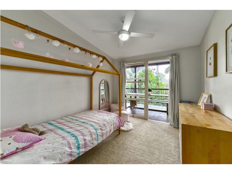 18 Bellata Street, The Gap QLD 4061