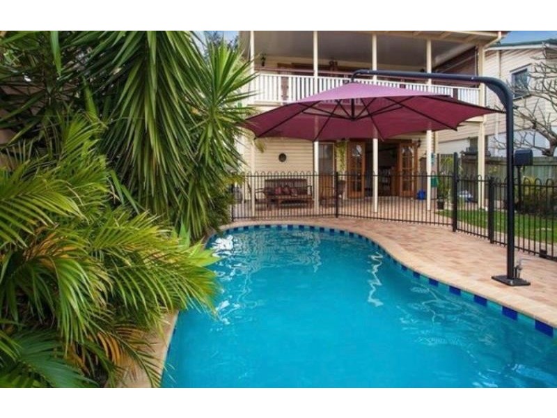 35 Heussler Terrace, Milton QLD 4064