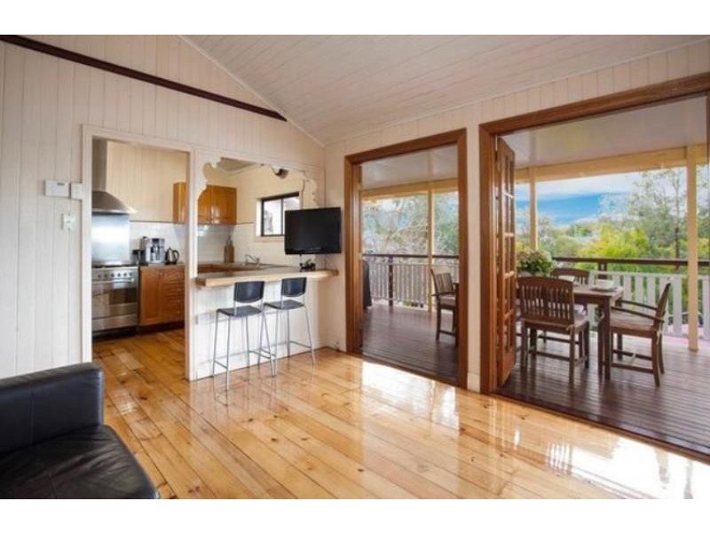 35 Heussler Terrace, Milton QLD 4064