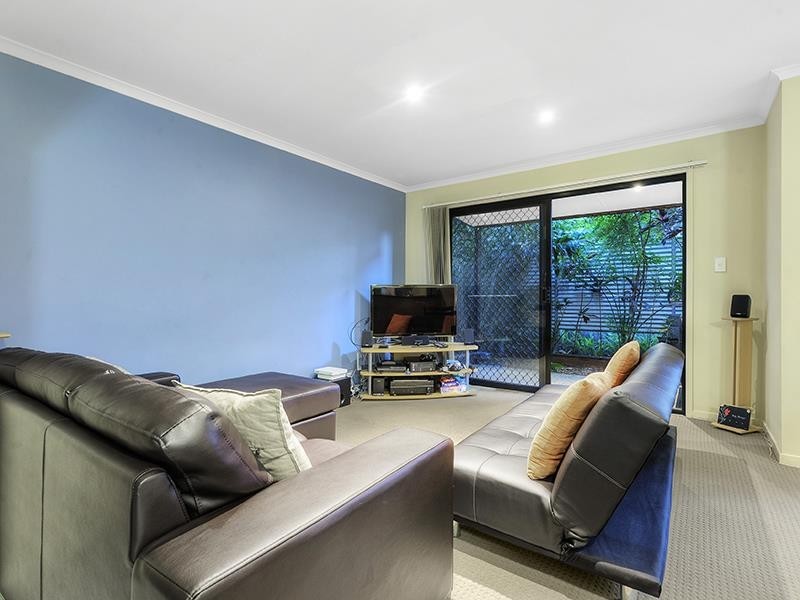 8/1 Bradley Street, Kedron QLD 4031