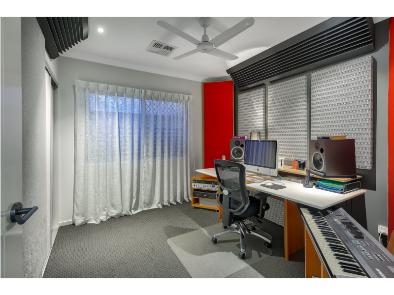 26 Hilda Street, Alderley QLD 4051