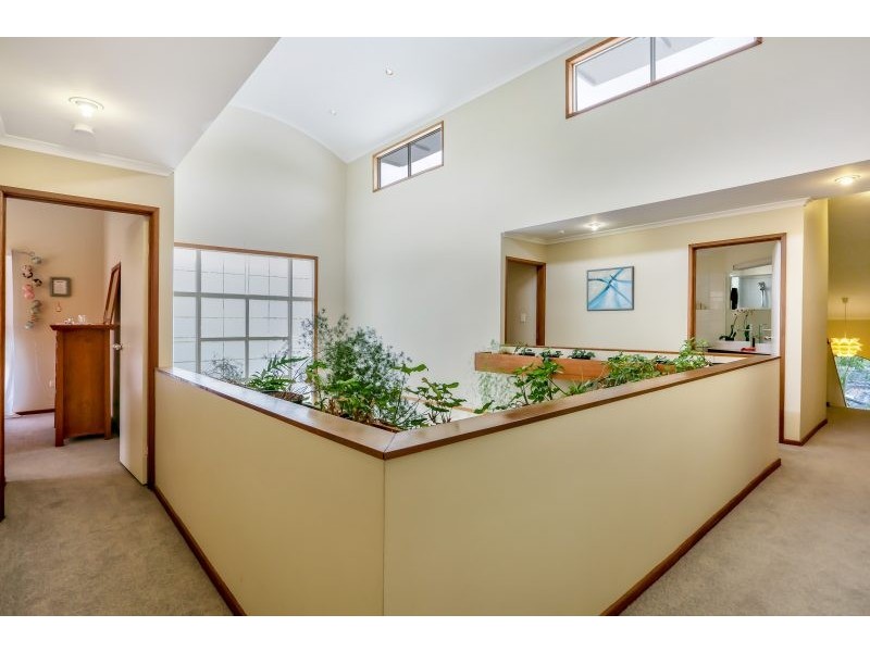 25 Styphelia Street, Mount Gravatt East QLD 4122