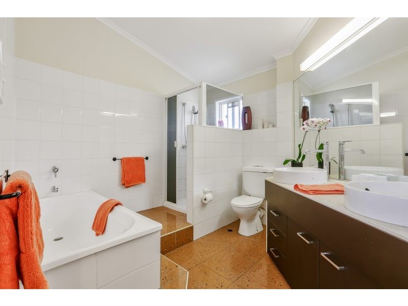 25 Styphelia Street, Mount Gravatt East QLD 4122