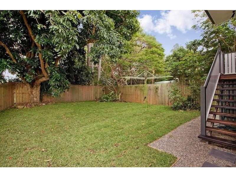 42 Mclean Parade, Ashgrove QLD 4060