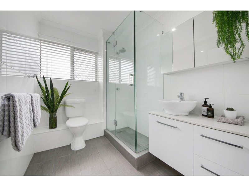 1/69 Belgrave Street, Balmoral QLD 4171