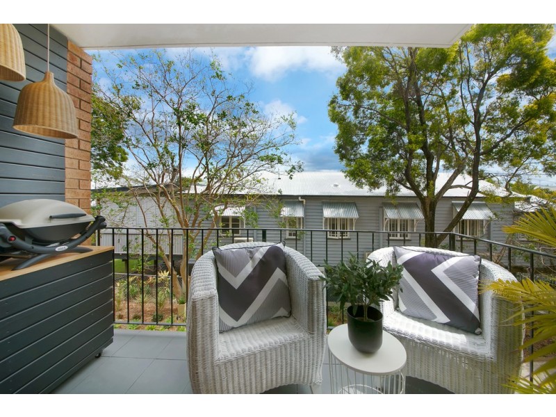 1/69 Belgrave Street, Balmoral QLD 4171