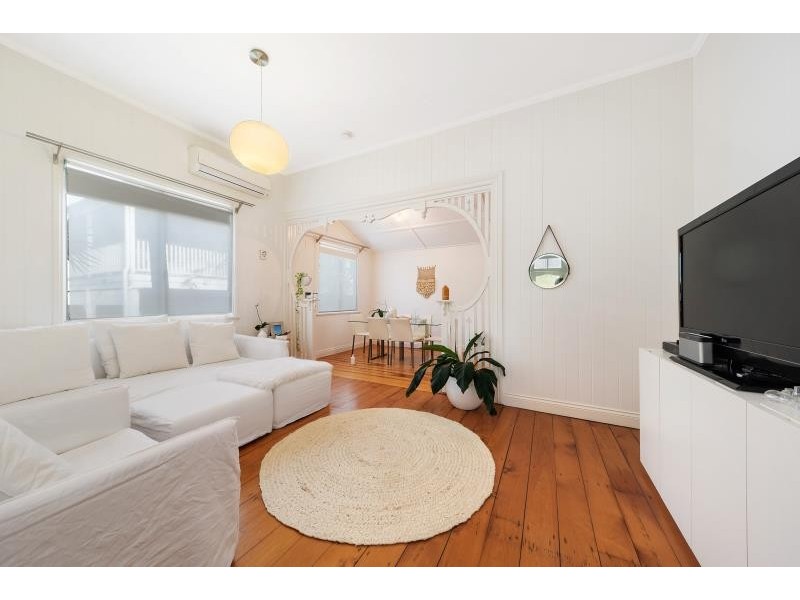 57 Woodland Street, Ashgrove QLD 4060