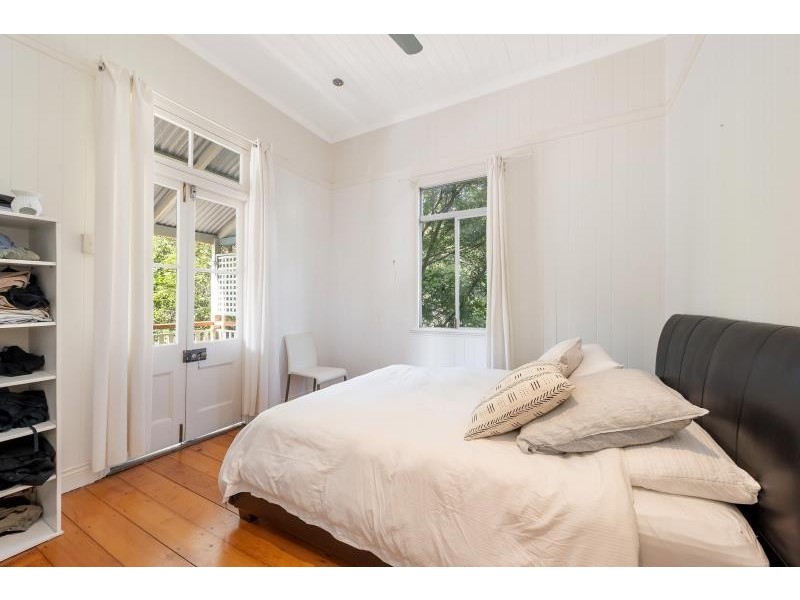 57 Woodland Street, Ashgrove QLD 4060