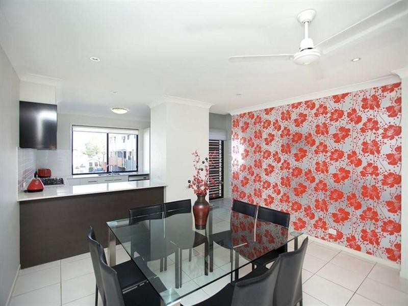 12/36 Tenth Avenue, Windsor QLD 4030